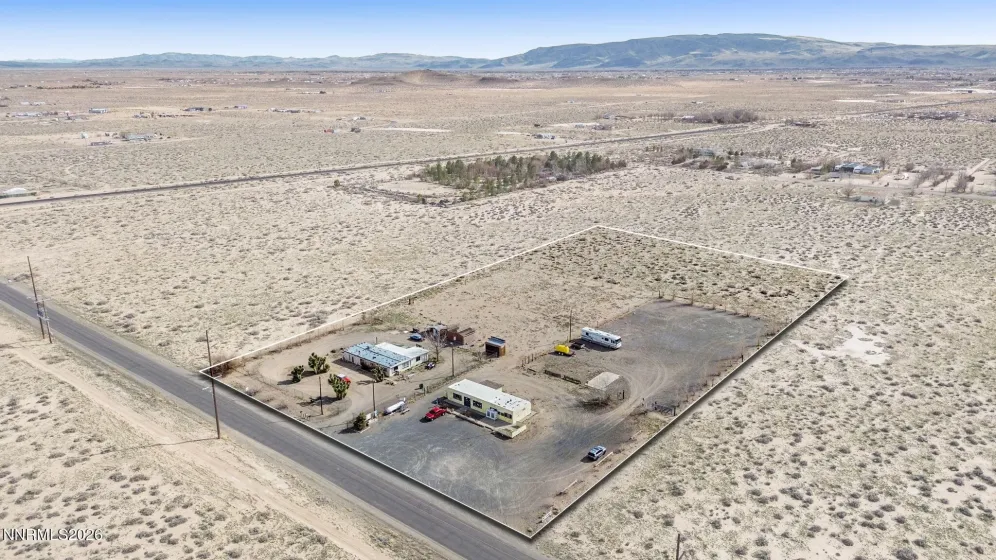 1375 Fir, Silver Springs, Nevada 89429, ,Commercial Sale,Residential,Fir,260002431