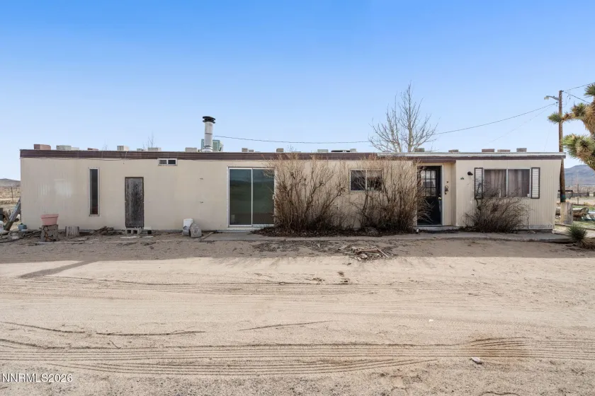 1375 Fir, Silver Springs, Nevada 89429, ,Commercial Sale,Residential,Fir,260002431