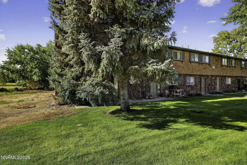1051 Riverview, Gardnerville, Nevada 89460, 2 Bedrooms Bedrooms, ,2 BathroomsBathrooms,Residential,Residential,Riverview,260002443