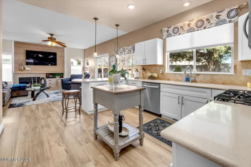 5421 Daybreak, Reno, Nevada 89523, 5 Bedrooms Bedrooms, ,3 BathroomsBathrooms,Residential,Residential,Daybreak,260002449