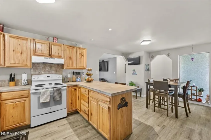 2007 Mesa Vista, Sparks, Nevada 89434, 3 Bedrooms Bedrooms, ,2 BathroomsBathrooms,Residential,Residential,Mesa Vista,260002452