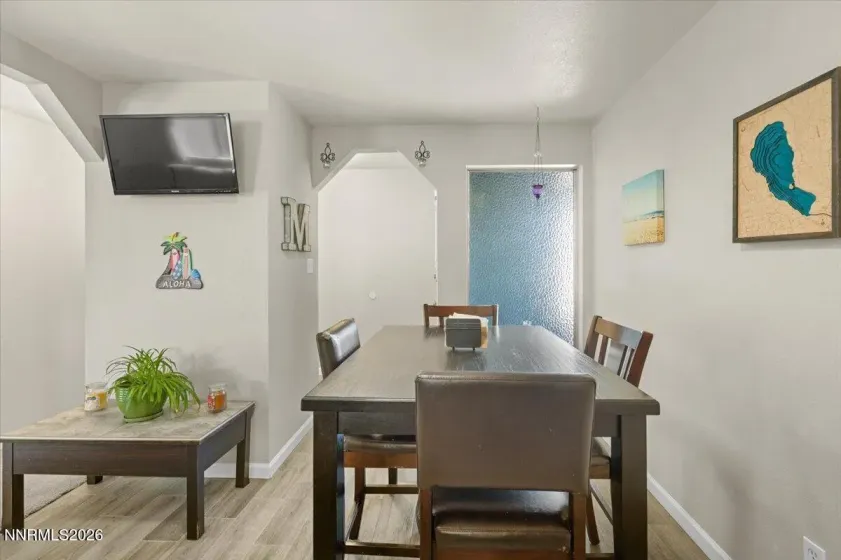 2007 Mesa Vista, Sparks, Nevada 89434, 3 Bedrooms Bedrooms, ,2 BathroomsBathrooms,Residential,Residential,Mesa Vista,260002452