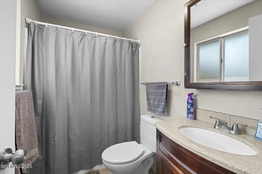 2007 Mesa Vista, Sparks, Nevada 89434, 3 Bedrooms Bedrooms, ,2 BathroomsBathrooms,Residential,Residential,Mesa Vista,260002452