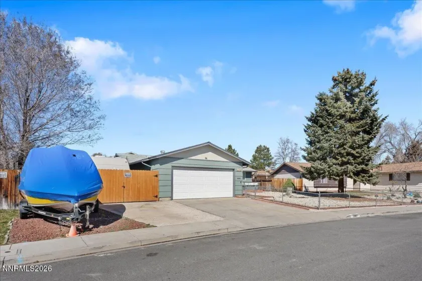 2007 Mesa Vista, Sparks, Nevada 89434, 3 Bedrooms Bedrooms, ,2 BathroomsBathrooms,Residential,Residential,Mesa Vista,260002452