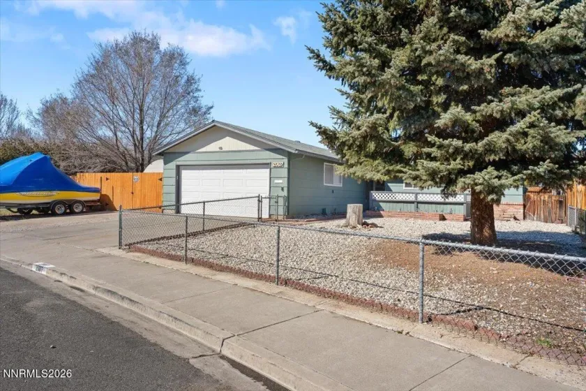 2007 Mesa Vista, Sparks, Nevada 89434, 3 Bedrooms Bedrooms, ,2 BathroomsBathrooms,Residential,Residential,Mesa Vista,260002452