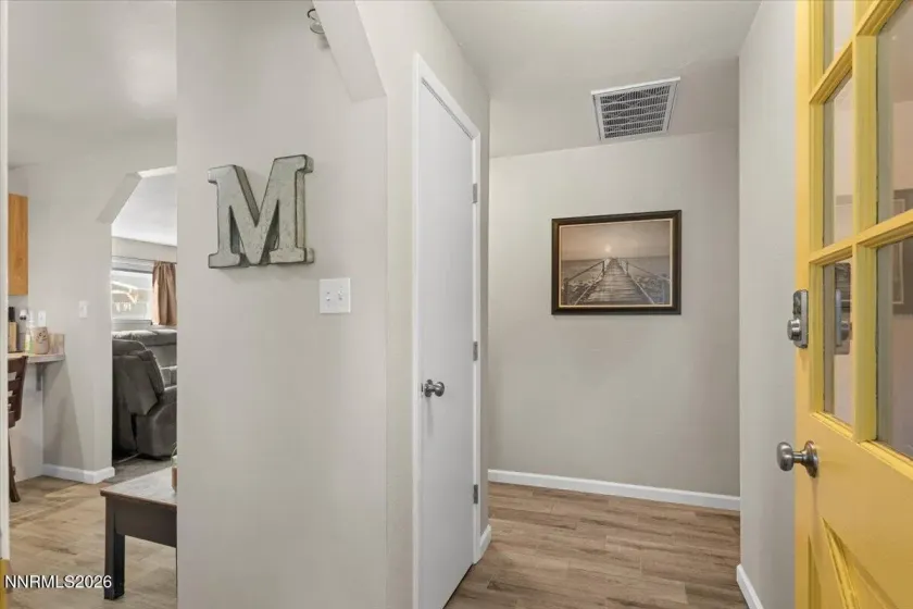 2007 Mesa Vista, Sparks, Nevada 89434, 3 Bedrooms Bedrooms, ,2 BathroomsBathrooms,Residential,Residential,Mesa Vista,260002452