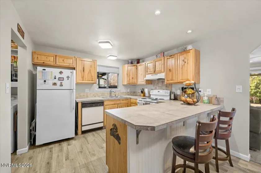 2007 Mesa Vista, Sparks, Nevada 89434, 3 Bedrooms Bedrooms, ,2 BathroomsBathrooms,Residential,Residential,Mesa Vista,260002452