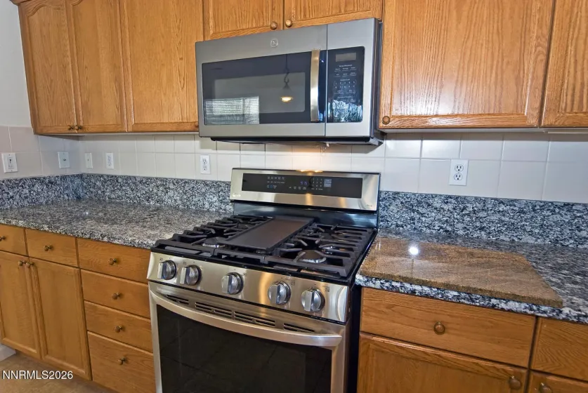 1518 Sequoia, Dayton, Nevada 89403, 4 Bedrooms Bedrooms, ,2 BathroomsBathrooms,Residential,Residential,Sequoia,260002451