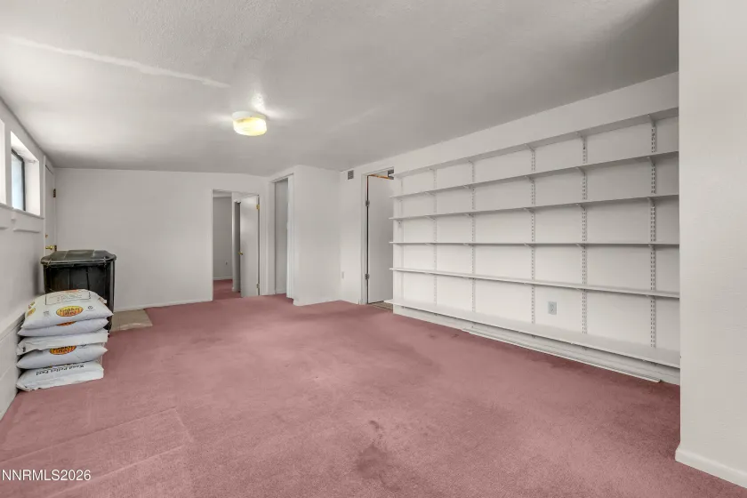 15470 Kivett, Reno, Nevada 89521, 3 Bedrooms Bedrooms, ,2 BathroomsBathrooms,Residential,Residential,Kivett,260002453