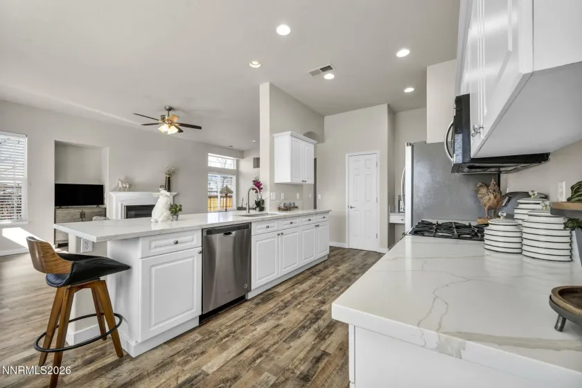 3663 Copernicus, Sparks, Nevada 89436, 4 Bedrooms Bedrooms, ,2 BathroomsBathrooms,Residential,Residential,Copernicus,260002454