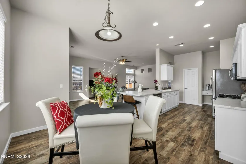 3663 Copernicus, Sparks, Nevada 89436, 4 Bedrooms Bedrooms, ,2 BathroomsBathrooms,Residential,Residential,Copernicus,260002454