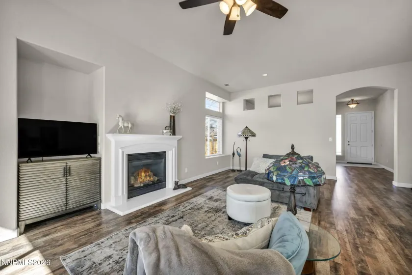 3663 Copernicus, Sparks, Nevada 89436, 4 Bedrooms Bedrooms, ,2 BathroomsBathrooms,Residential,Residential,Copernicus,260002454