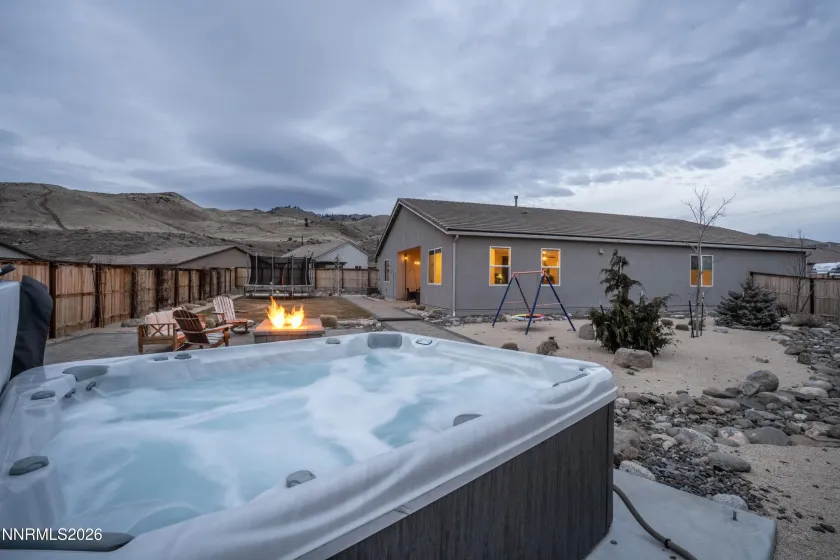 8412 Castletroy, Verdi, Nevada 89439, 4 Bedrooms Bedrooms, ,3 BathroomsBathrooms,Residential,Residential,Castletroy,260002455