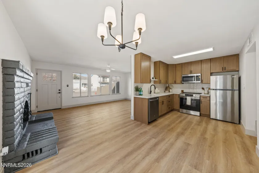 31 Castle, Carson City, Nevada 89706, 3 Bedrooms Bedrooms, ,2 BathroomsBathrooms,Residential,Residential,Castle,260002457