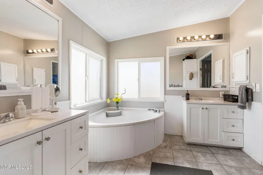 25 Bybee, Yerington, Nevada 89447, 4 Bedrooms Bedrooms, ,2 BathroomsBathrooms,Residential,Residential,Bybee,260002460