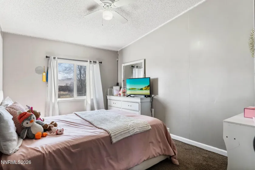 25 Bybee, Yerington, Nevada 89447, 4 Bedrooms Bedrooms, ,2 BathroomsBathrooms,Residential,Residential,Bybee,260002460