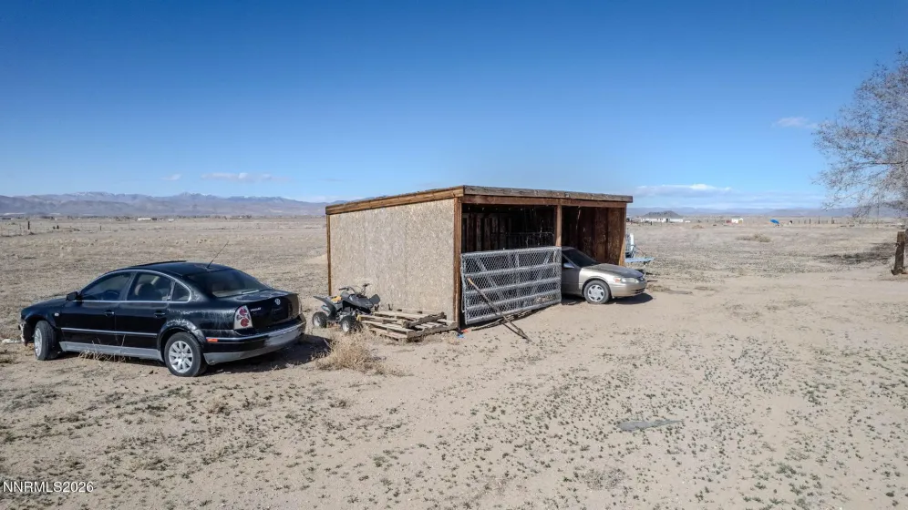 25 Bybee, Yerington, Nevada 89447, 4 Bedrooms Bedrooms, ,2 BathroomsBathrooms,Residential,Residential,Bybee,260002460