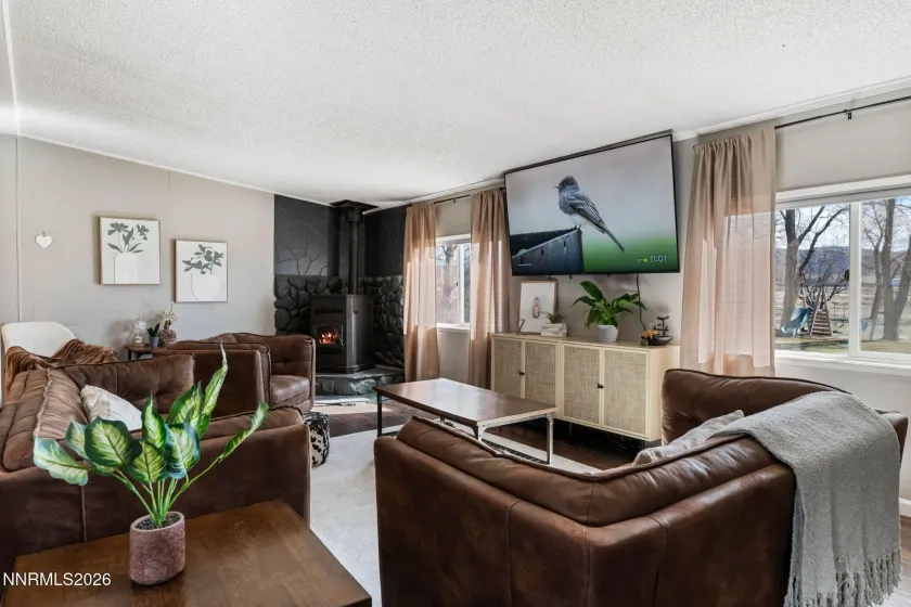 25 Bybee, Yerington, Nevada 89447, 4 Bedrooms Bedrooms, ,2 BathroomsBathrooms,Residential,Residential,Bybee,260002460