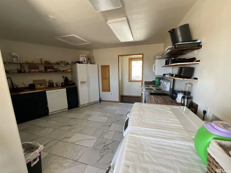 1677 Rio Vista, Fallon, Nevada 89406, 5 Bedrooms Bedrooms, ,3 BathroomsBathrooms,Residential,Residential,Rio Vista,240010763