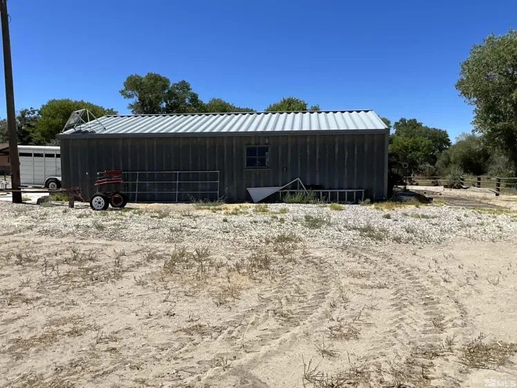 1677 Rio Vista, Fallon, Nevada 89406, 5 Bedrooms Bedrooms, ,3 BathroomsBathrooms,Residential,Residential,Rio Vista,240010763