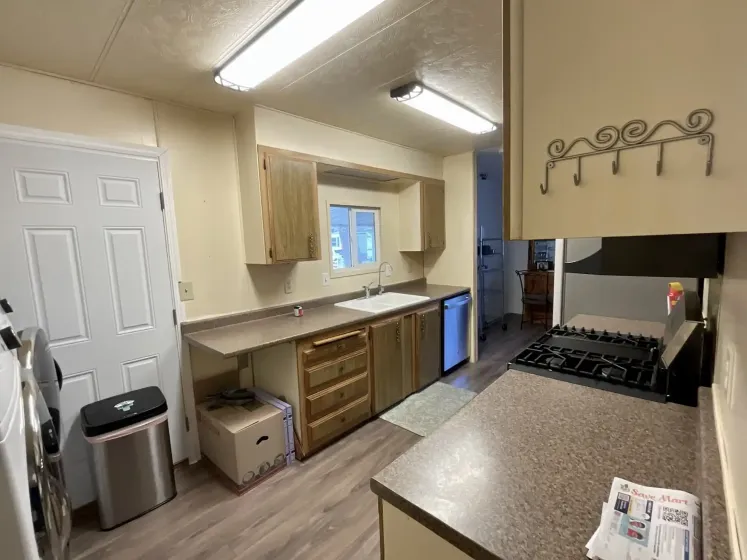 1965 H St, Carson City, Nevada 89706, 2 Bedrooms Bedrooms, 11 Rooms Rooms,2 BathroomsBathrooms,Manufactured,Residential,H ,260002461