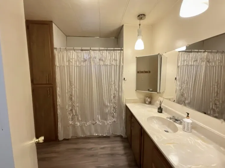 1965 H St, Carson City, Nevada 89706, 2 Bedrooms Bedrooms, 11 Rooms Rooms,2 BathroomsBathrooms,Manufactured,Residential,H ,260002461