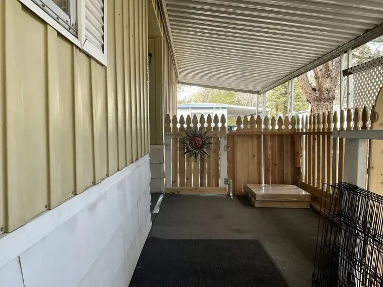 1965 H St, Carson City, Nevada 89706, 2 Bedrooms Bedrooms, 11 Rooms Rooms,2 BathroomsBathrooms,Manufactured,Residential,H ,260002461