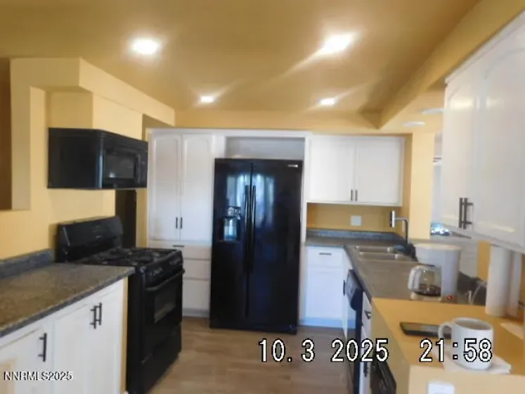 6125 Dutch Flat, Sun Valley, Nevada 89433, 5 Bedrooms Bedrooms, ,2 BathroomsBathrooms,Residential,Residential,Dutch Flat,250056727