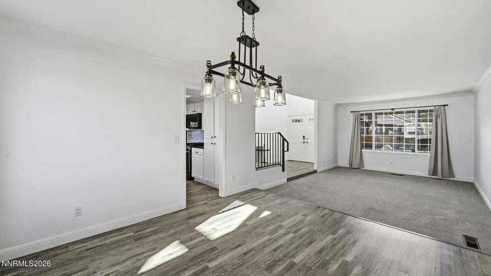 6090 Torrington, Reno, Nevada 89511, 4 Bedrooms Bedrooms, ,3 BathroomsBathrooms,Residential,Residential,Torrington,260002464