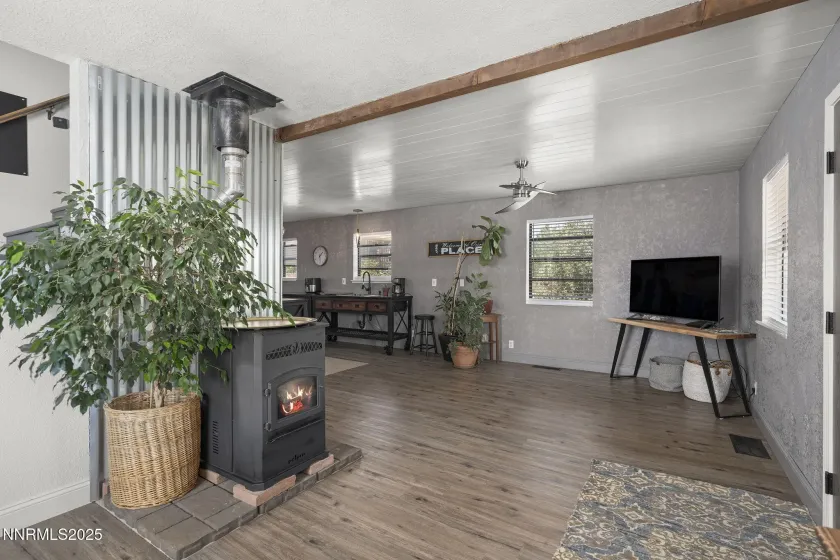 110 R, Virginia City, Nevada 89440, 3 Bedrooms Bedrooms, ,2 BathroomsBathrooms,Residential,Residential,R,250055665