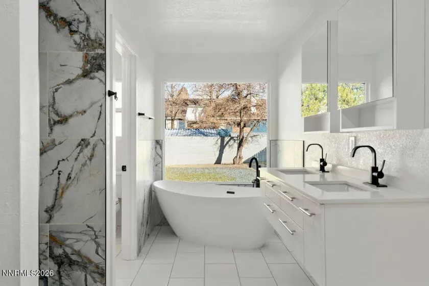 4804 Pinesprings, Reno, Nevada 89509, 3 Bedrooms Bedrooms, ,2 BathroomsBathrooms,Residential,Residential,Pinesprings,260002468