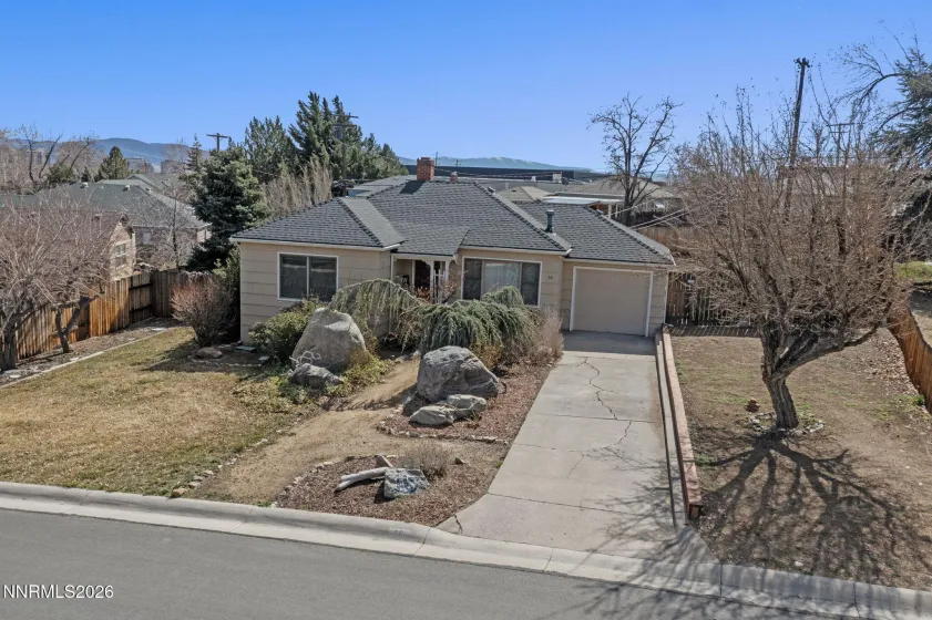16 Raymond, Reno, Nevada 89503, 2 Bedrooms Bedrooms, ,1 BathroomBathrooms,Residential,Residential,Raymond,260002469