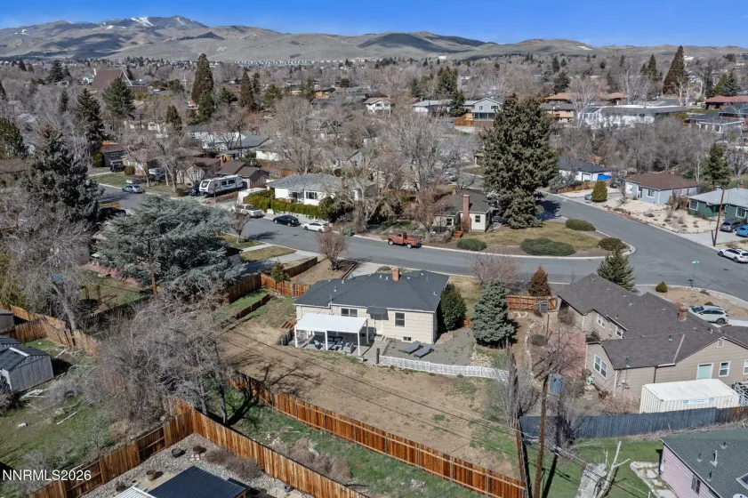 16 Raymond, Reno, Nevada 89503, 2 Bedrooms Bedrooms, ,1 BathroomBathrooms,Residential,Residential,Raymond,260002469