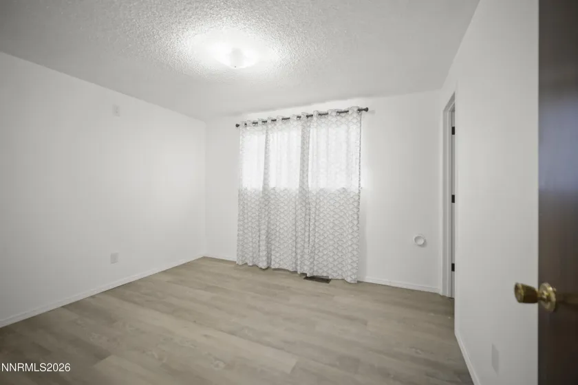 150 Mc Cart, Fernley, Nevada 89408, 3 Bedrooms Bedrooms, ,2 BathroomsBathrooms,Residential,Residential,Mc Cart,260002472