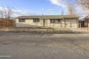 150 Mc Cart, Fernley, Nevada 89408, 3 Bedrooms Bedrooms, ,2 BathroomsBathrooms,Residential,Residential,Mc Cart,260002472