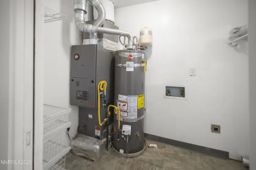 150 Mc Cart, Fernley, Nevada 89408, 3 Bedrooms Bedrooms, ,2 BathroomsBathrooms,Residential,Residential,Mc Cart,260002472