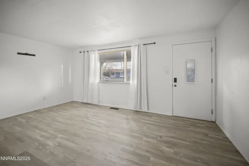 150 Mc Cart, Fernley, Nevada 89408, 3 Bedrooms Bedrooms, ,2 BathroomsBathrooms,Residential,Residential,Mc Cart,260002472