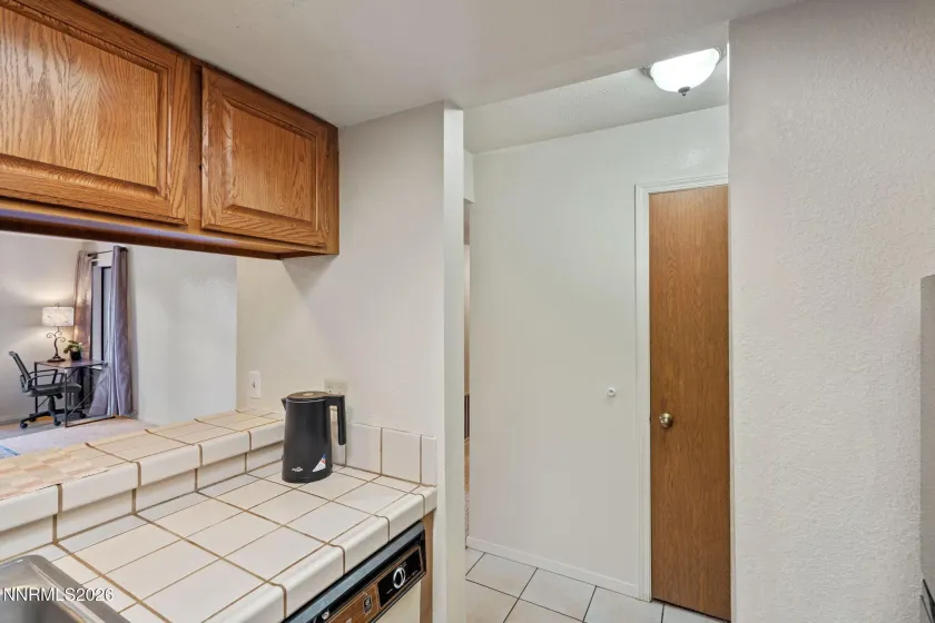 3095 Lakeside, Reno, Nevada 89509, 1 Bedroom Bedrooms, ,1 BathroomBathrooms,Residential,Residential,Lakeside,260002474