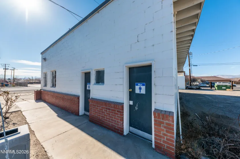 280 Main, Fernley, Nevada 89408, ,Commercial Sale,Residential,Main,260002476