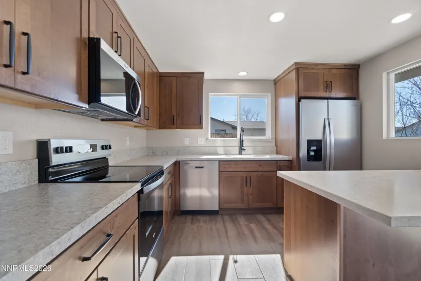 786 Hornet, Gardnerville, Nevada 89460, 3 Bedrooms Bedrooms, ,2 BathroomsBathrooms,Residential,Residential,Hornet,260002475