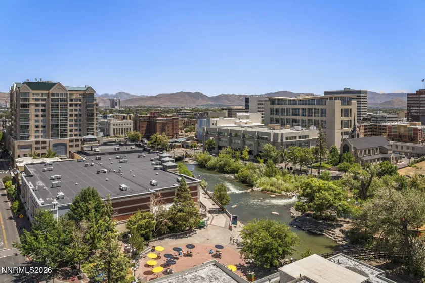 100 Arlington, Reno, Nevada 89501, 2 Bedrooms Bedrooms, ,2 BathroomsBathrooms,Residential,Residential,Arlington,260002480