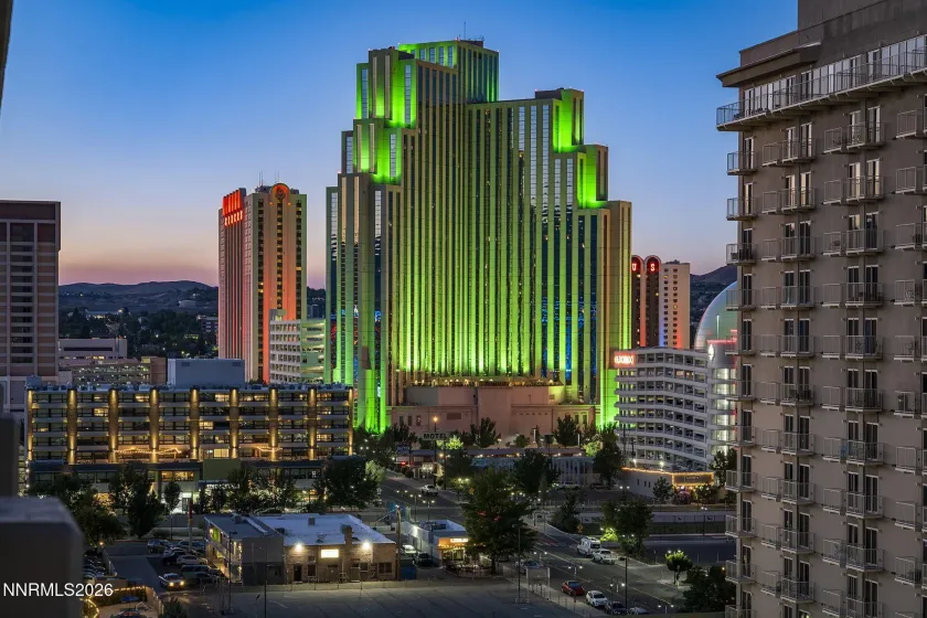 100 Arlington, Reno, Nevada 89501, 2 Bedrooms Bedrooms, ,2 BathroomsBathrooms,Residential,Residential,Arlington,260002480