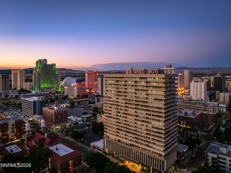 100 Arlington, Reno, Nevada 89501, 2 Bedrooms Bedrooms, ,2 BathroomsBathrooms,Residential,Residential,Arlington,260002480