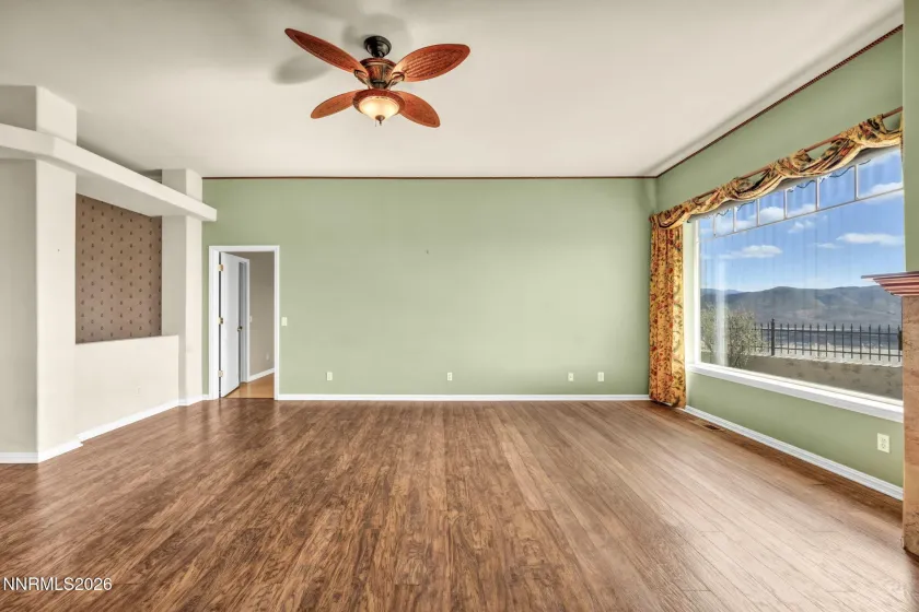 1027 Sunburst, Carson City, Nevada 89705, 4 Bedrooms Bedrooms, ,4 BathroomsBathrooms,Residential,Residential,Sunburst,260002486