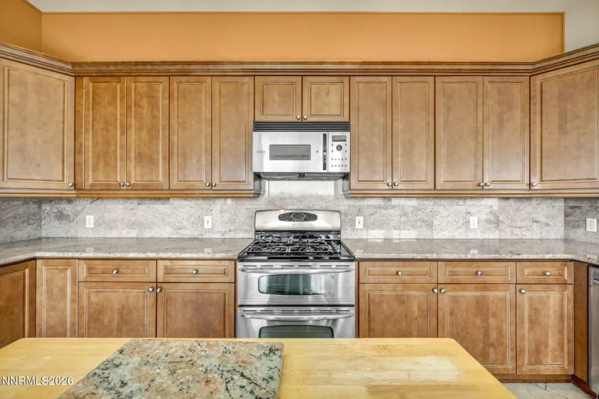 1027 Sunburst, Carson City, Nevada 89705, 4 Bedrooms Bedrooms, ,4 BathroomsBathrooms,Residential,Residential,Sunburst,260002486