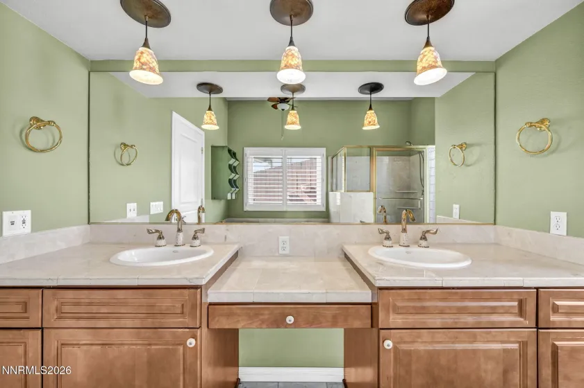 1027 Sunburst, Carson City, Nevada 89705, 4 Bedrooms Bedrooms, ,4 BathroomsBathrooms,Residential,Residential,Sunburst,260002486