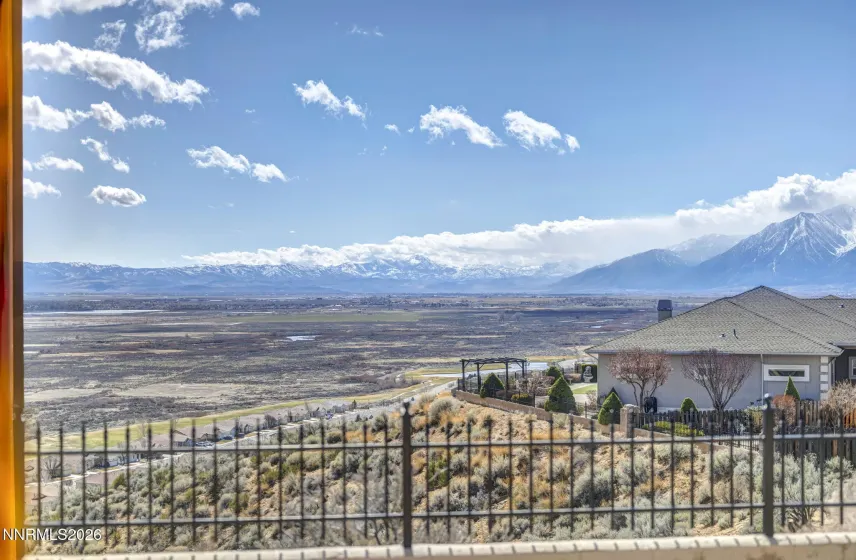 1027 Sunburst, Carson City, Nevada 89705, 4 Bedrooms Bedrooms, ,4 BathroomsBathrooms,Residential,Residential,Sunburst,260002486