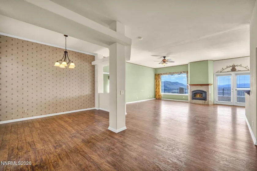 1027 Sunburst, Carson City, Nevada 89705, 4 Bedrooms Bedrooms, ,4 BathroomsBathrooms,Residential,Residential,Sunburst,260002486