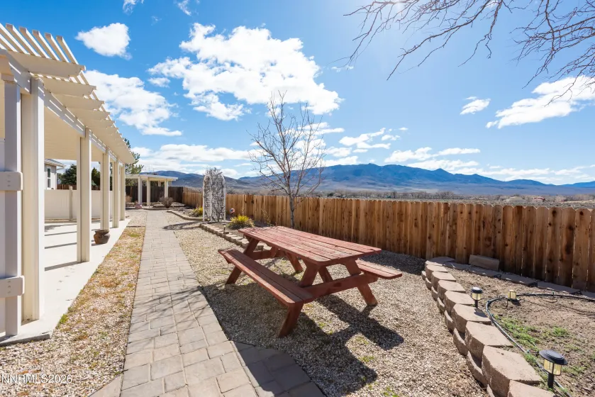 107 Creekside, Dayton, Nevada 89403, 4 Bedrooms Bedrooms, ,3 BathroomsBathrooms,Residential,Residential,Creekside,260002488