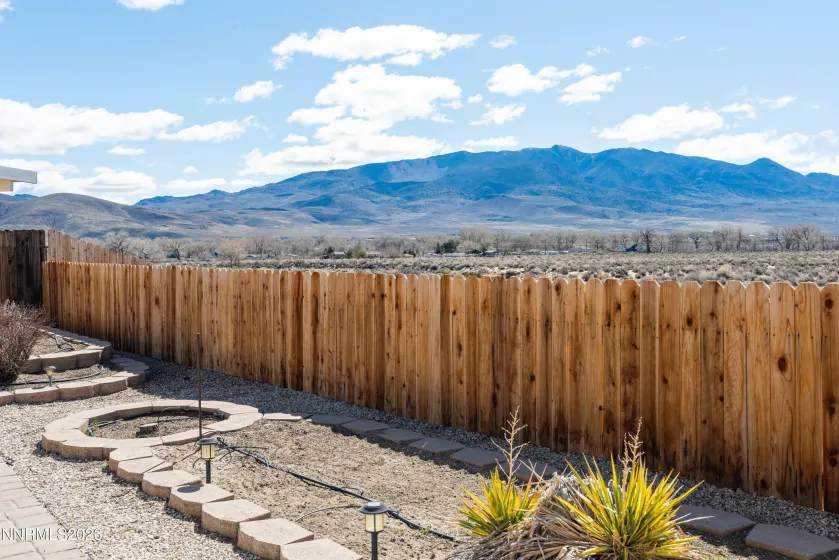 107 Creekside, Dayton, Nevada 89403, 4 Bedrooms Bedrooms, ,3 BathroomsBathrooms,Residential,Residential,Creekside,260002488